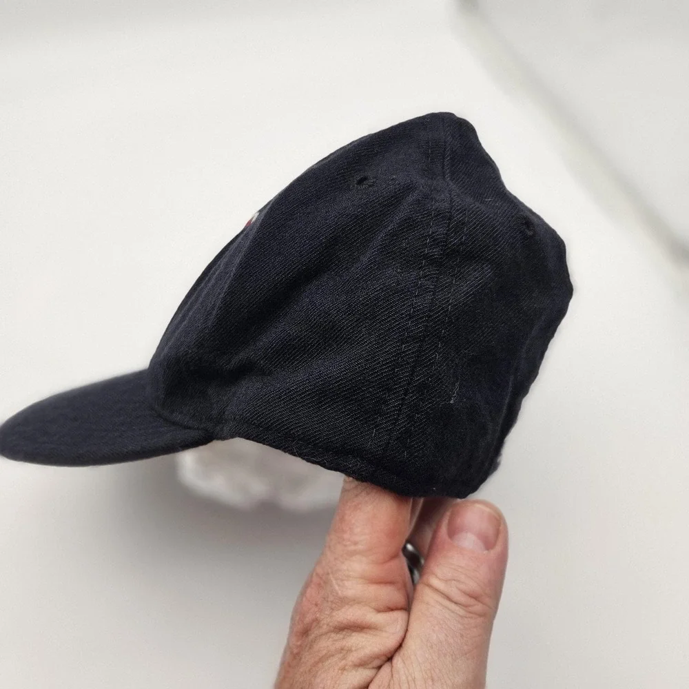 Vintage Cleveland Indians Hat Cap Fitted Mens 7 Navy MLB Baseball New Era 90s